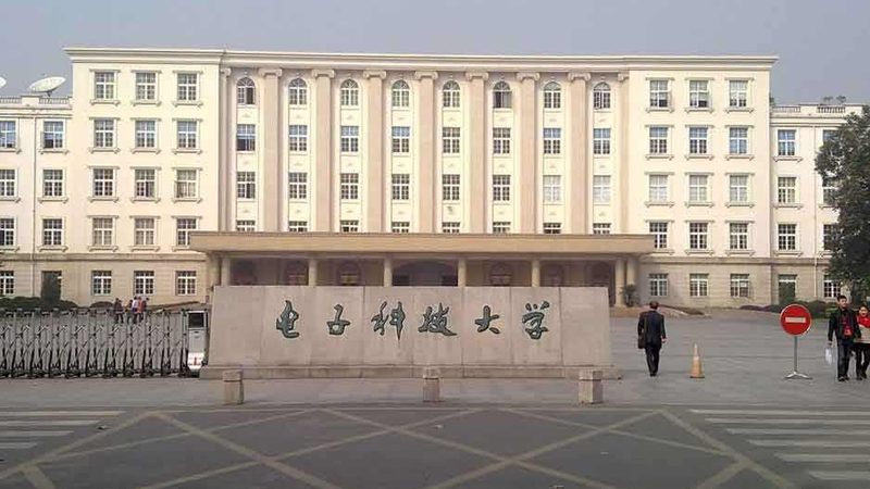 工业级电子模块：可靠性背后的关键考量**