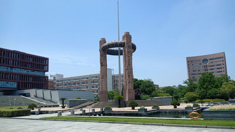 电子元器件代理加盟：技术支持的四大关键要素**
